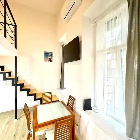 Ground Floor Cozy Будапешт